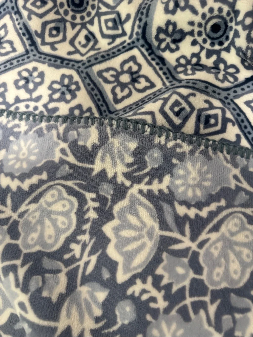 Soft Blue Floral & Medallion Throw Blanket - Cozy Home Accent